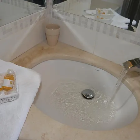 Palace 4* Roccamonfina